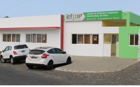 Centro de Emprego vai capacitar cerca de 350 pessoas da Região Fogo/Brava no quadro da inclusão produtiva