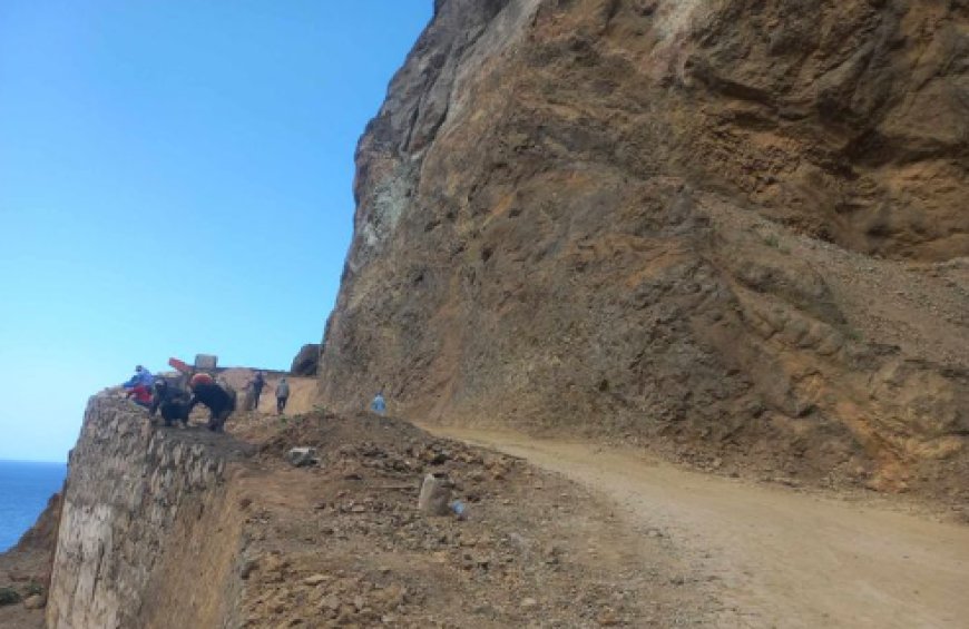Obras por concluir um ano depois da derrocada na estrada de acesso à Fajã d’Água