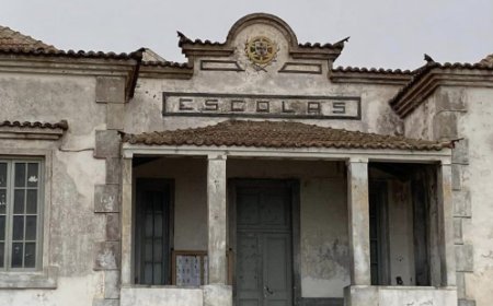 Delegado do Ministério a Educação anuncia requalificação da EBNSM para breve