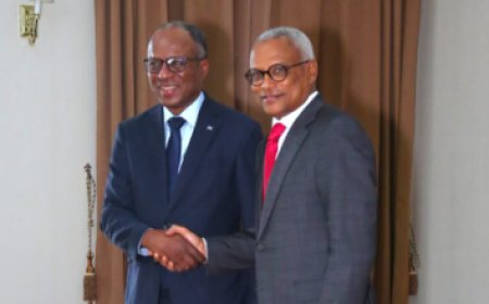 PR recebe cumprimentos de Ano Novo do Primeiro-Ministro e Governo