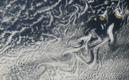 Rare Phenomenon: Cloud Swirls Recorded Near Cape Verde