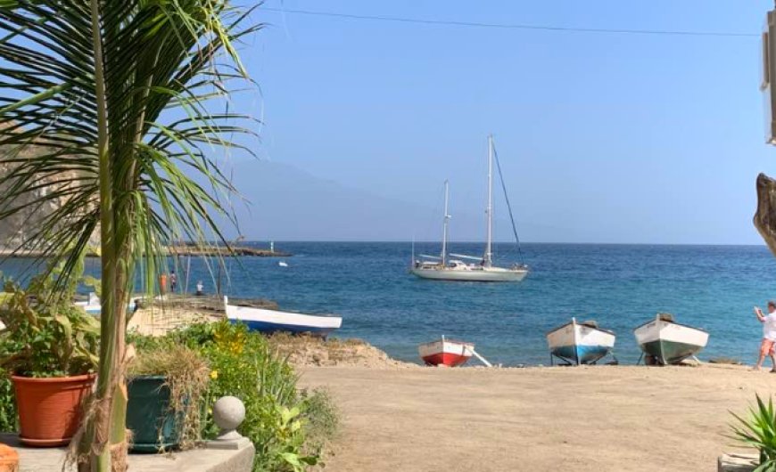 Former Mayor of Brava criticizes governments and emigrants, pointing to shared responsibility for the island's backwardness