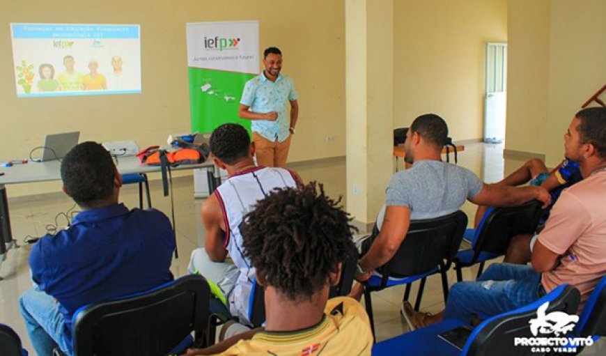 Brava: Projecto Vitó promove formações para pescadores de Lomba Tantum