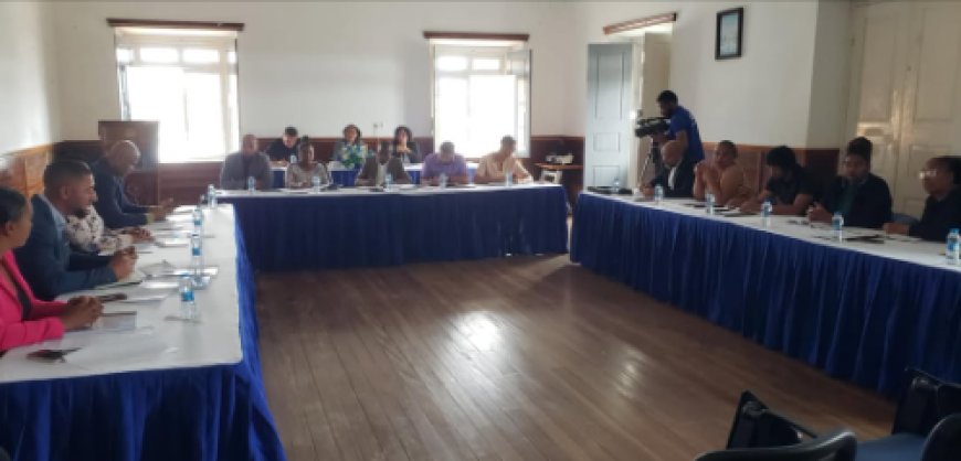 The municipality guarantees that it is working for the development of the island
