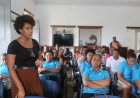 United Nations Representative in Cape Verde talks to young people from Brava on historic visit