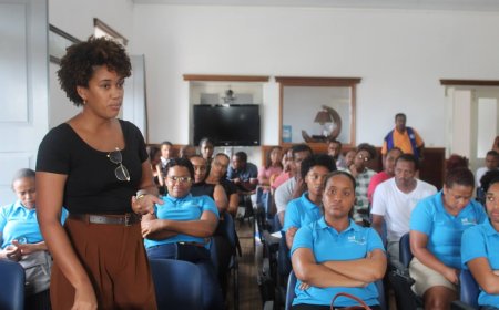 Representante das Nações Unidas em Cabo Verde Dialoga com Jovens da Brava em Visita Histórica