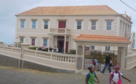 Organização Escola Materna de Nossa Senhora do Monte celebra 25 anos com grande evento cultural em New Bedford