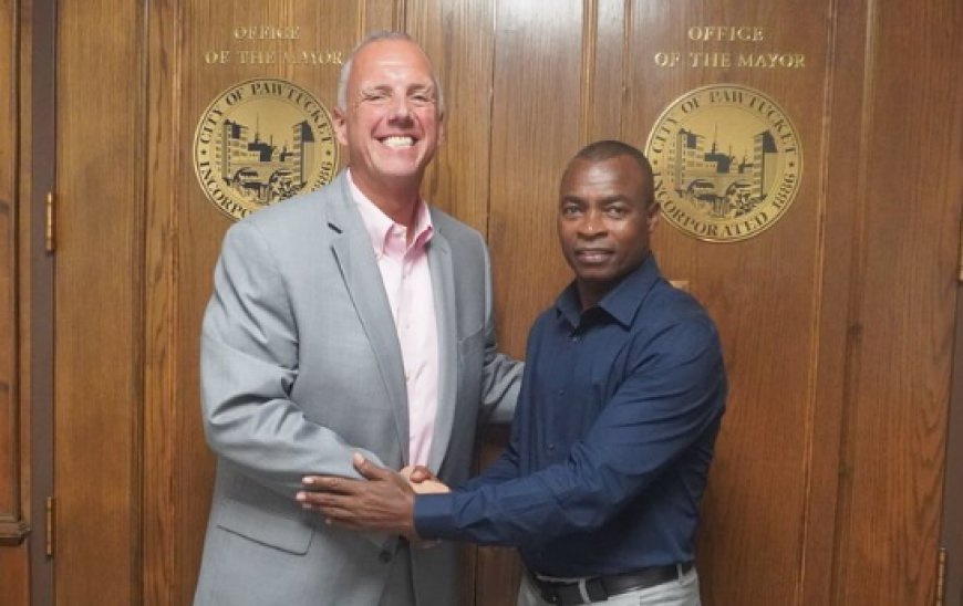 Pawtucket recebe Presidente da Câmara Municipal da Brava e reforça laços internacionais