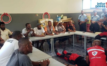Brava: Around 15 professionals receive training in water rescue and first aid techniques