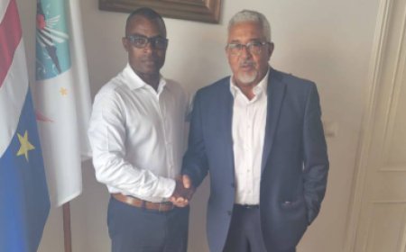 Diálogo de alto nível no encontro entre Presidente da CMB Amândio Brito Ex-autarca Orlando Balla