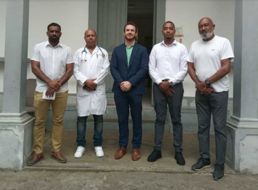 Delegacia de Saúde da Brava recebe visita de membro do Consulado dos EUA
