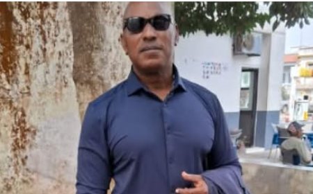 FELIZ NATAL A TODOS E UM ANO NOVO CLAMANDO POR UM MUNDO MELHOR DE ACÇÕES CONCRETAS E DIREITOS IGUAIS PARA TODOS.