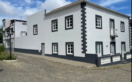 Brava values its heritage: restored townhouse preserves Nova Sintra's architectural identity