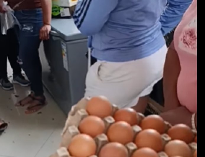 Crisis in the maritime connection forces traders to ration sales of eggs, potatoes and onions