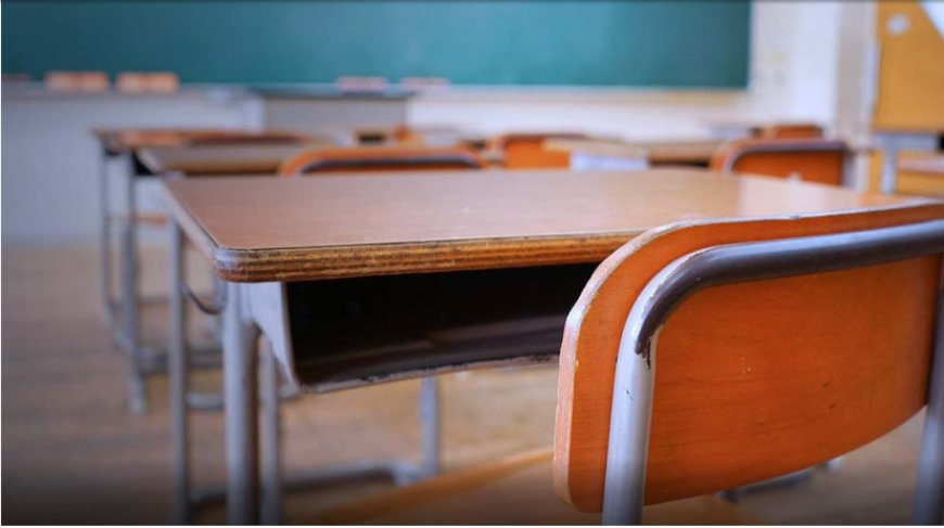 Professores dos Mosteiros e da Brava denunciam atraso no pagamento de salários