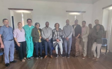 Unity and commitment mark the meeting between the Brava City Council and the "Menisu da Escola Materna da Vila" group