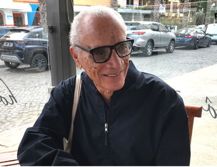 Professor Djick Oliveira prepares to hand over his literary legacy to the public