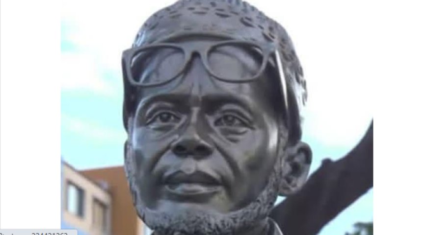 Former CMB president Francisco Tavares argues that Amílcar Cabral deserves public spaces with centrality, adequate size, architectural quality and high symbolic value