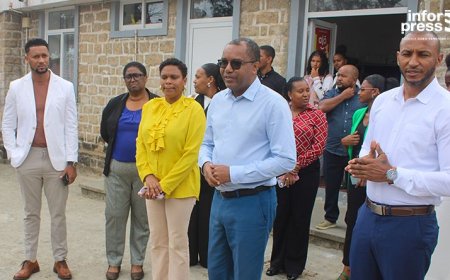 Brava: Minister Amadeu Cruz visits the island to assess the education sector.