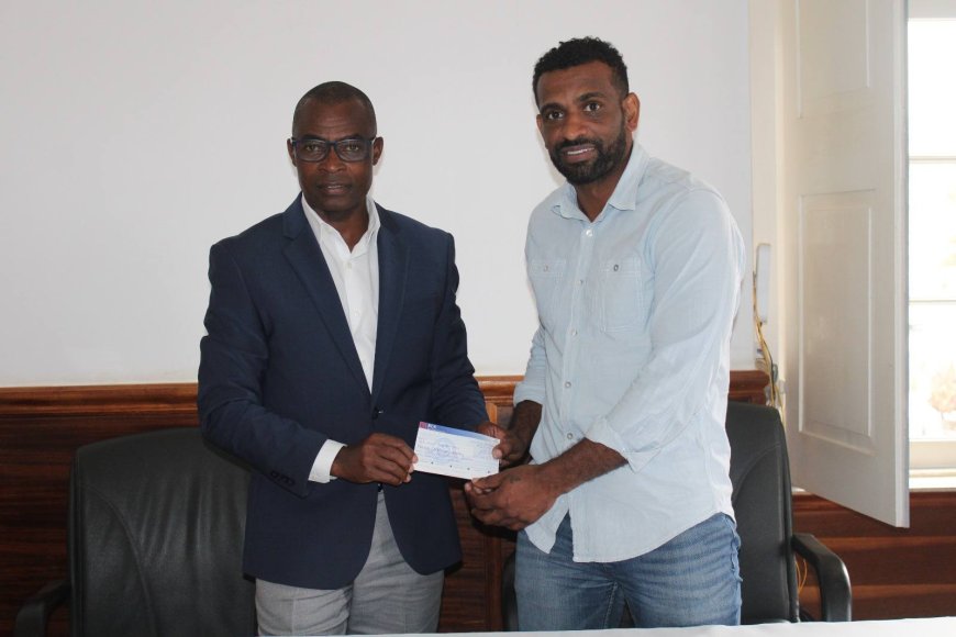 Benfica of NSM receives monetary support from the City Council for participation in national competitions