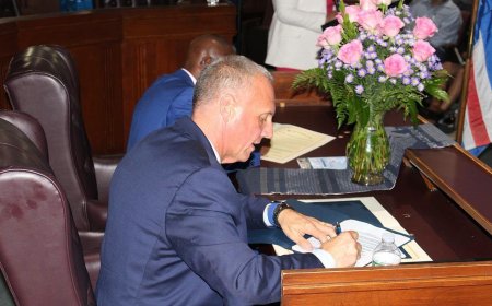 Nova Sintra and Pawtucket sign official twinning proclamation
