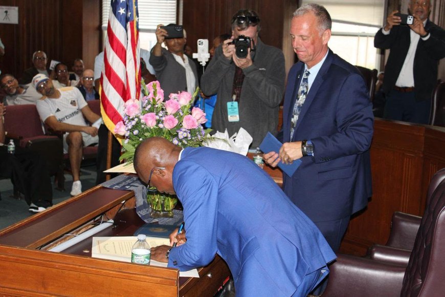 Brava: Mayor calls working visit to the United States "very productive"