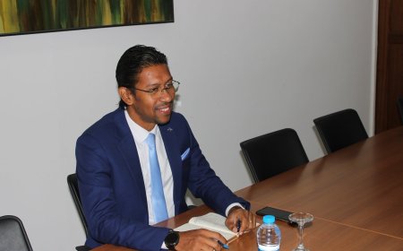 Ministro da Justiça visita Ilha Brava e compromete-se com a construção do Novo Palácio da Justiça