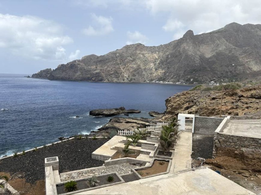 The silence surrounding the construction projects Brava is still waiting for