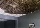 Casas degradadas na ilha Brava levantam preocupações com a saúde pública, a estética urbana e a segurança dos moradores