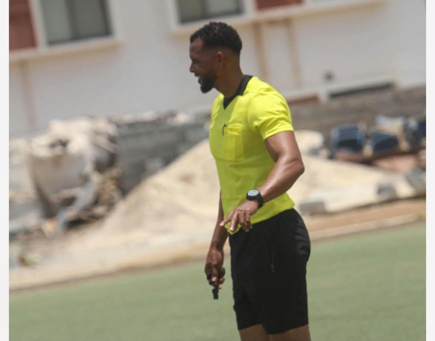 Eraldo Martins, árbitro bravense que actua no Sal e sonha dirigir um jogo do Campeonato Nacional na sua ilha natal
